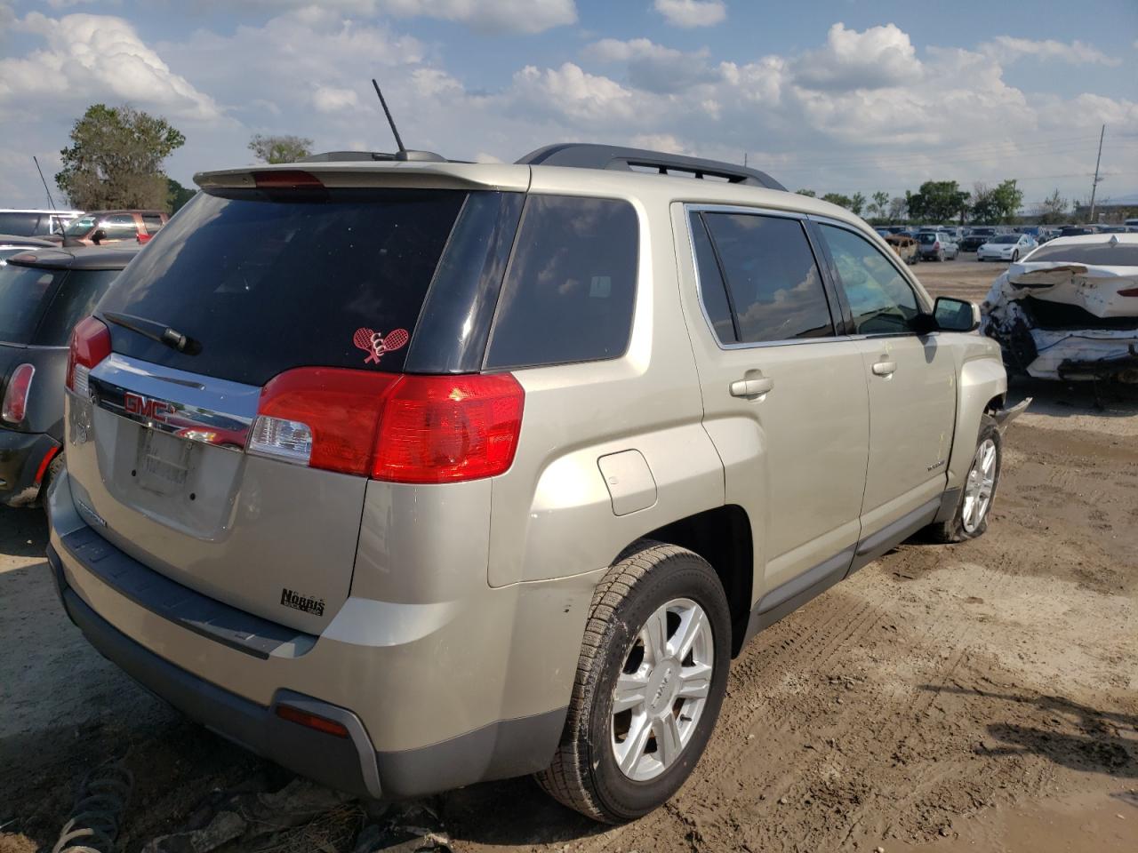 Photo 4 from auction – 2015 GMC TERRAIN SL with VIN 2GKALSEK3F6250614