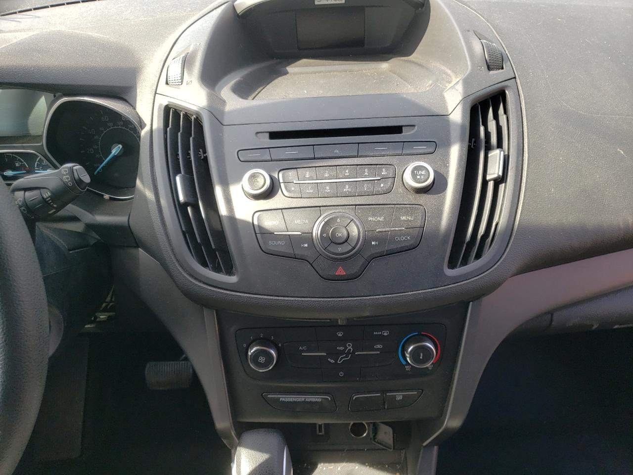 Photo 9 from auction – 2017 FORD ESCAPE S with VIN 1FMCU0F73HUD04283
