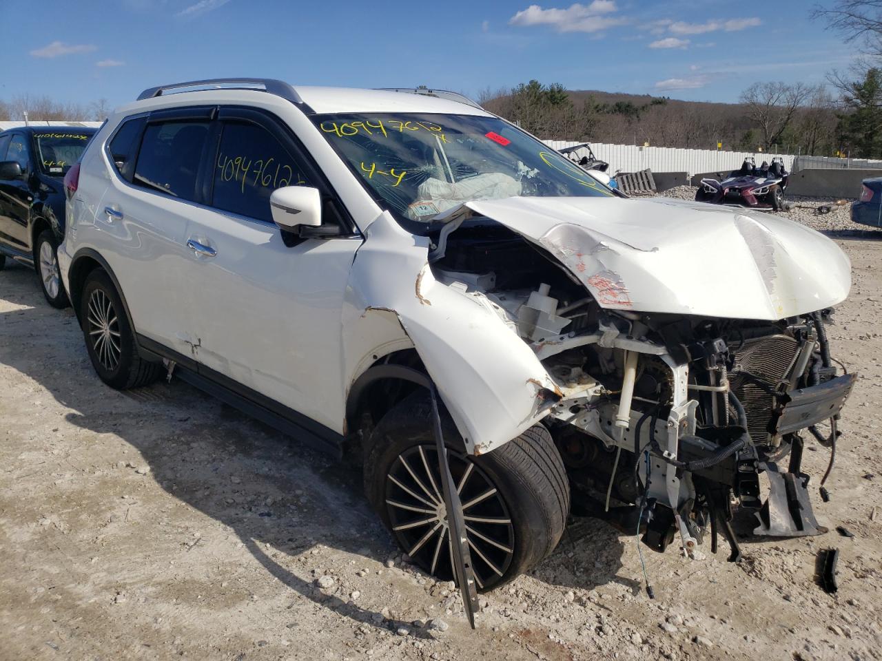 NISSAN ROGUE S 2017 with VIN KNMAT2MV2HP511998 - Photo from auction