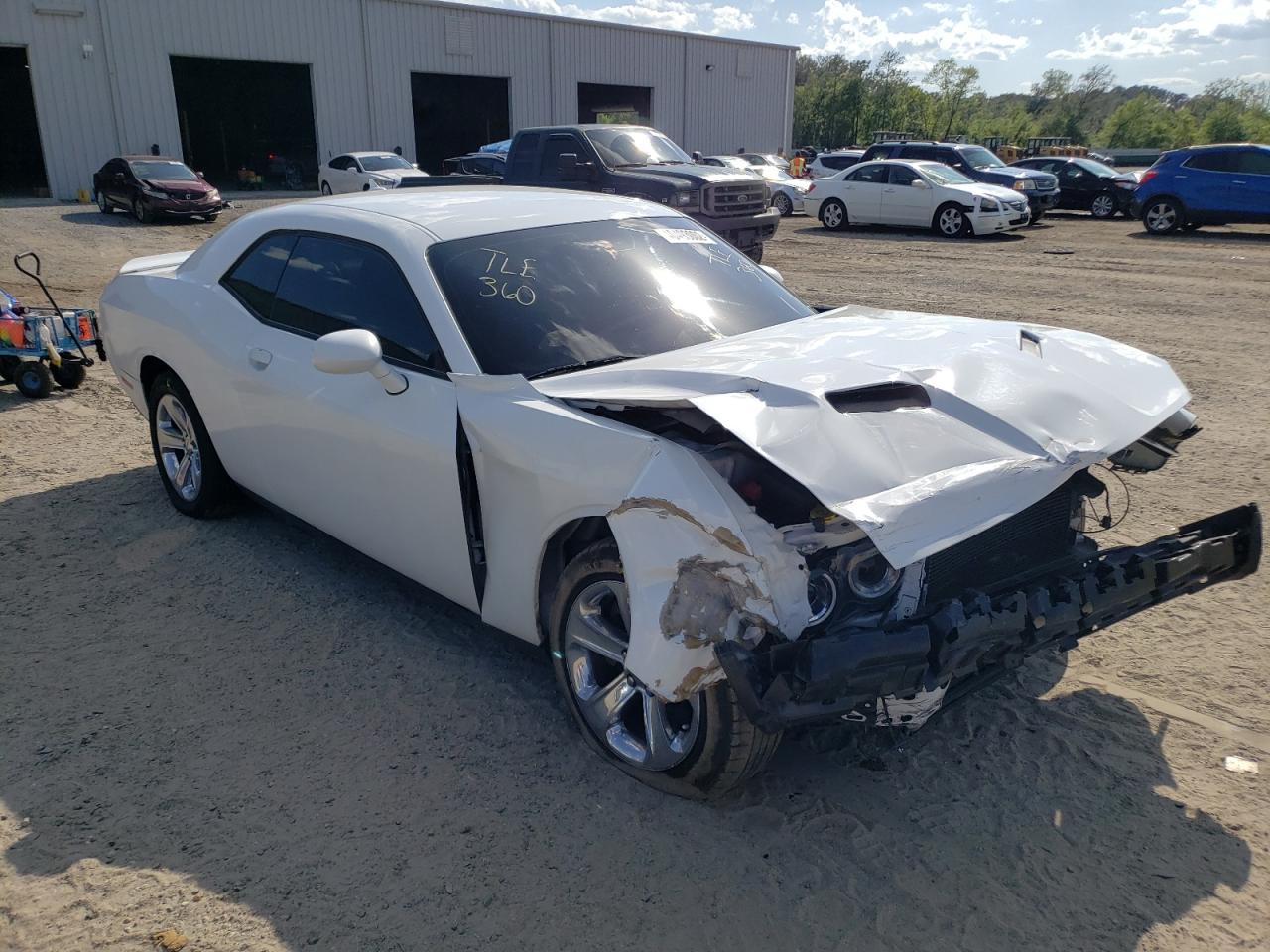 DODGE CHALLENGER 2017 with VIN 2C3CDZAG2HH633144 - Photo from auction