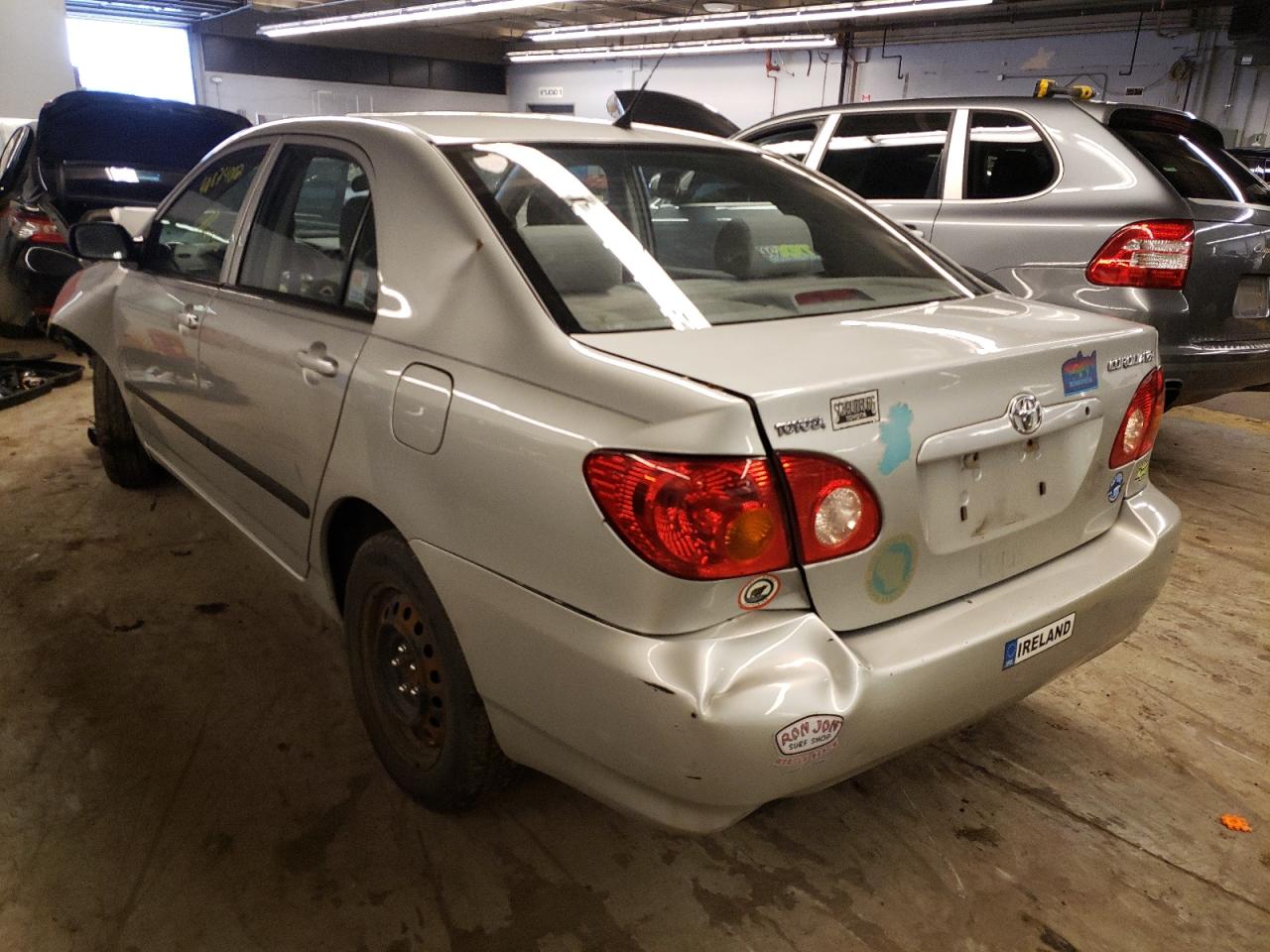 Photo 3 from auction – 2004 TOYOTA COROLLA CE with VIN 2T1BR32EX4C246851