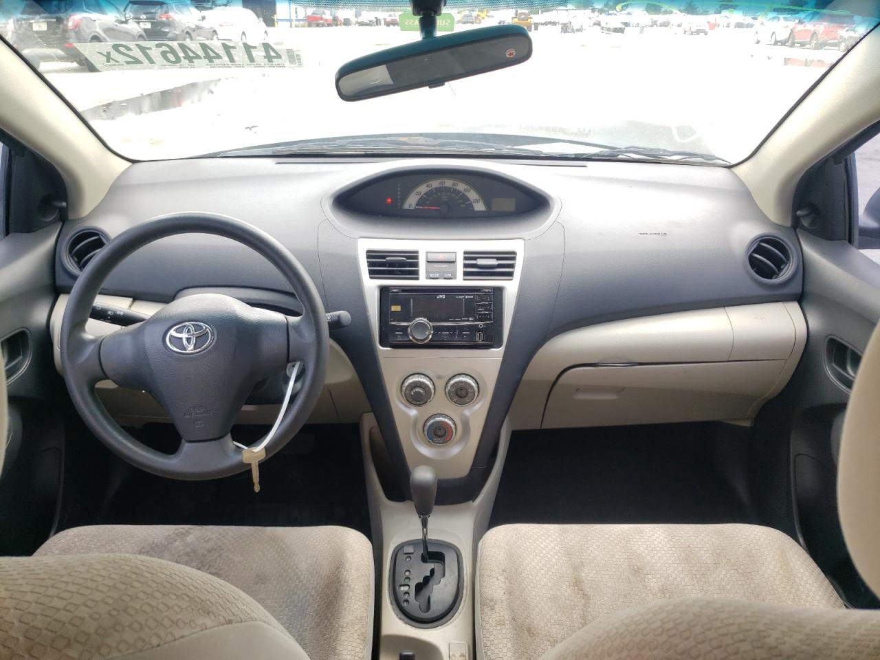 Photo 9 from auction – 2007 TOYOTA YARIS with VIN JTDBT923771073950