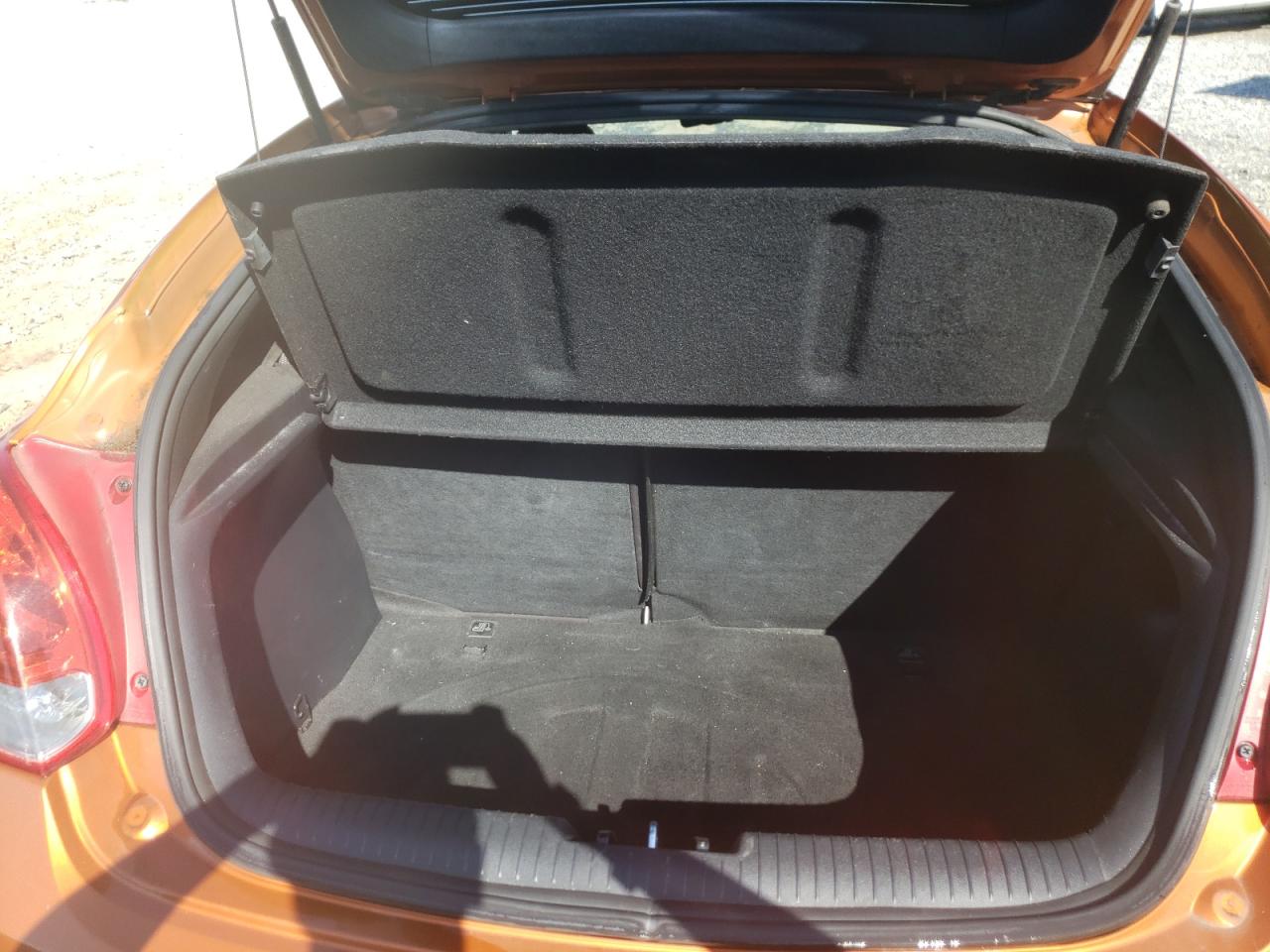 Photo 9 from auction – 2013 HYUNDAI VELOSTER with VIN KMHTC6AD5DU179753