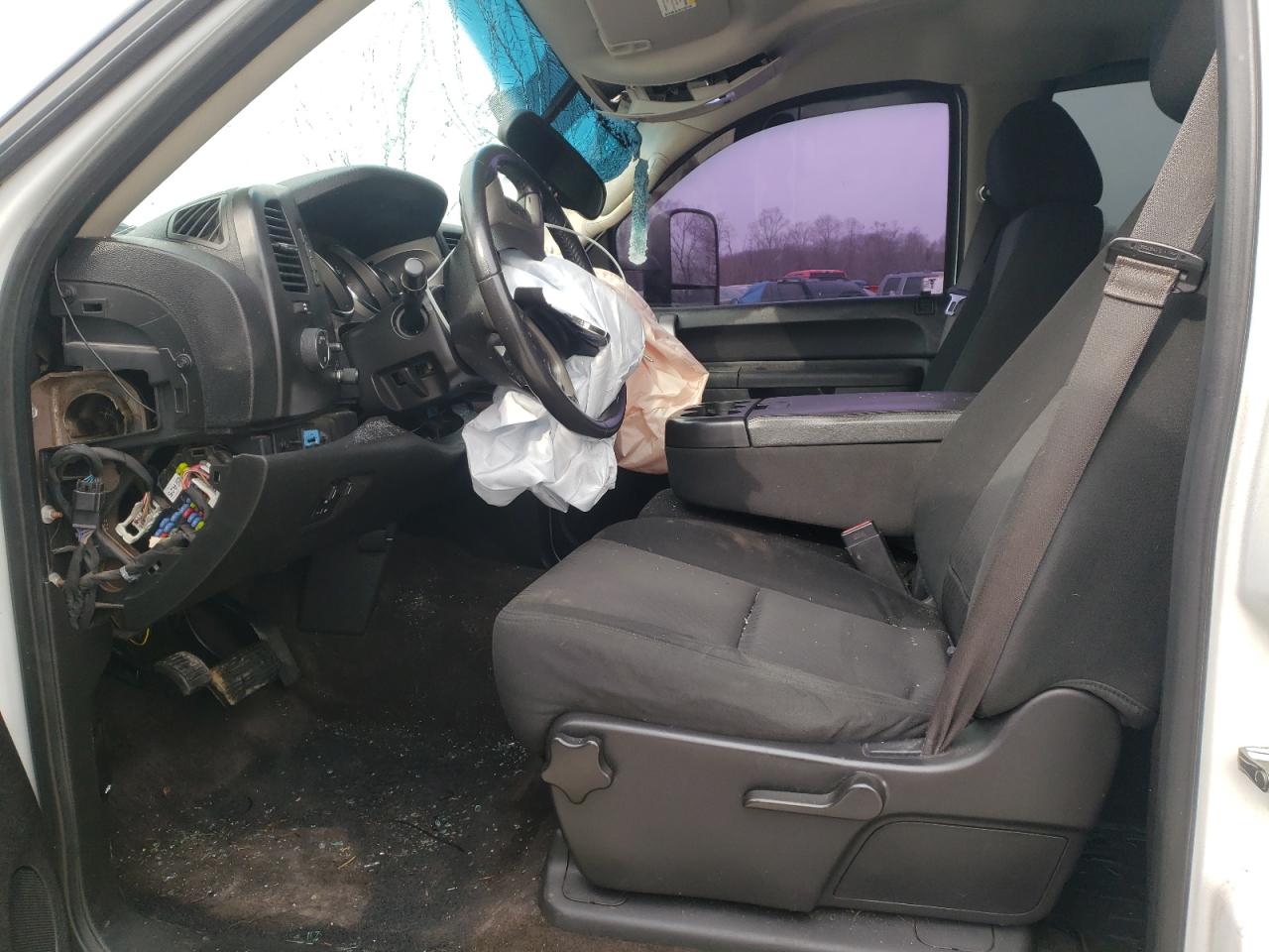 Photo 5 from auction – 2014 CHEVROLET SILVERADO with VIN 1GC1KXC87EF164889