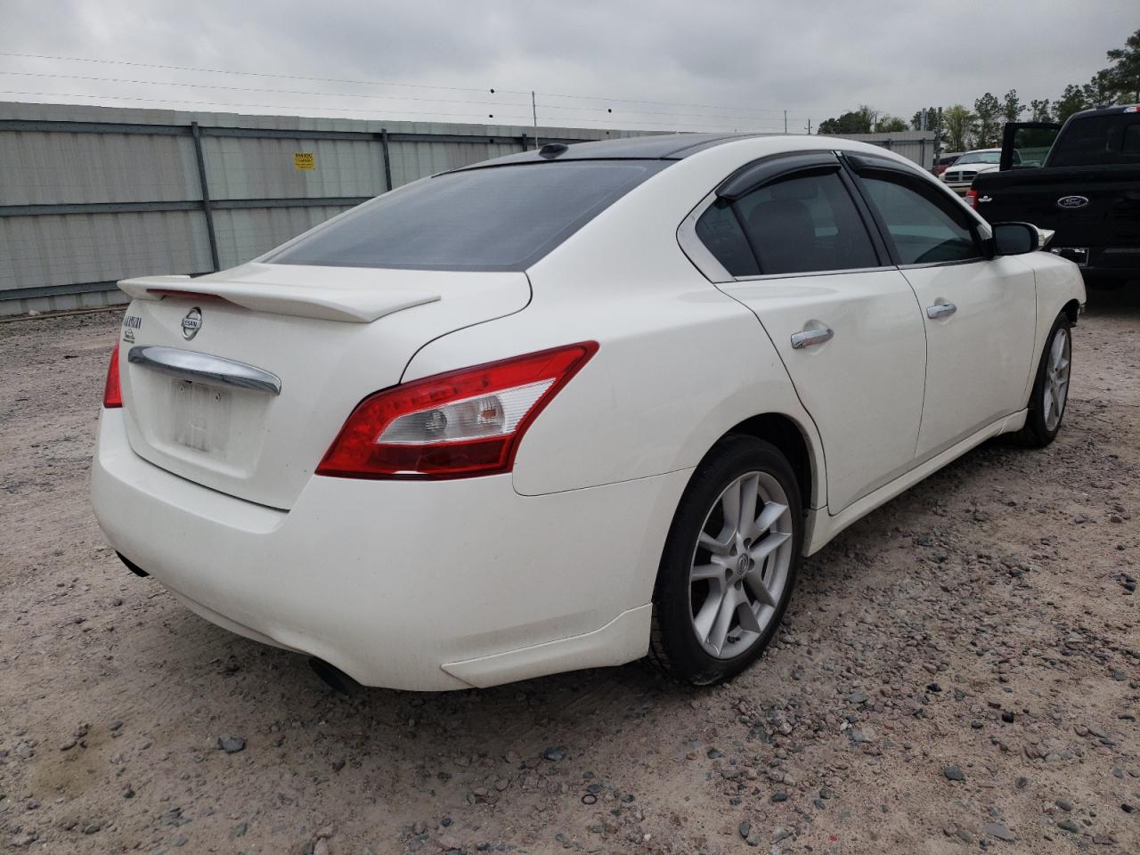 Photo 4 from auction – 2009 NISSAN MAXIMA S with VIN 1N4AA51E69C854274
