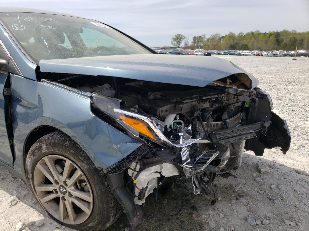 Photo 9 from auction – 2017 HYUNDAI SONATA SE with VIN 5NPE24AF3HH447222