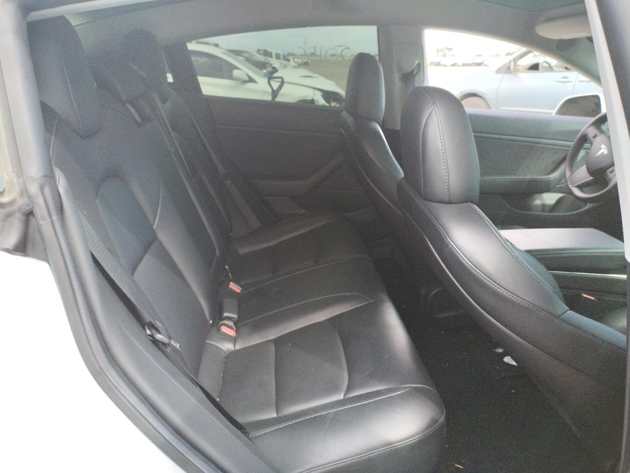 Photo 6 from auction – 2019 TESLA MODEL 3 with VIN 5YJ3E1EB7KF390341
