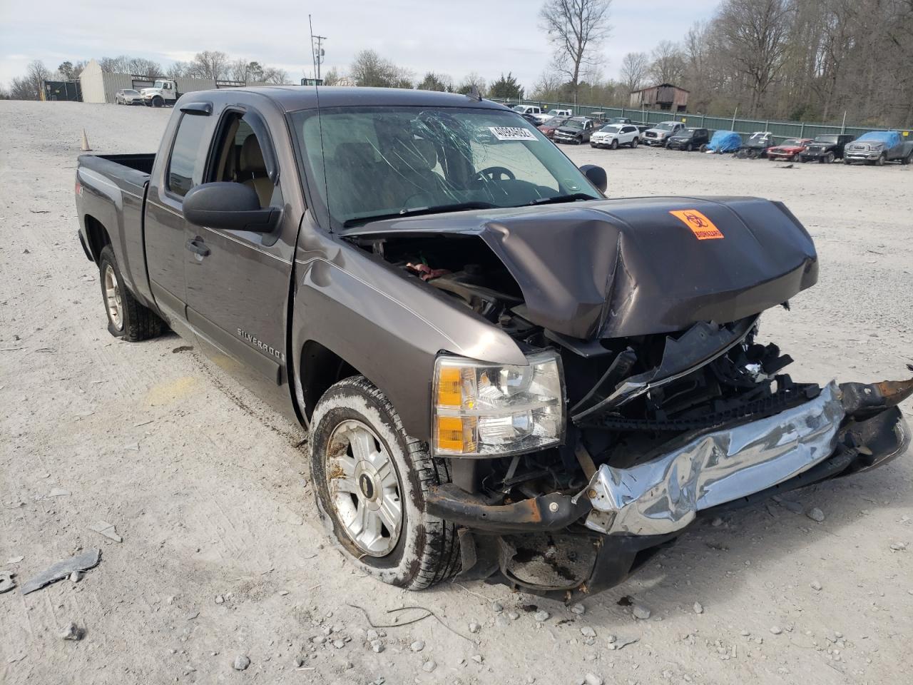 CHEVROLET SILVERADO 2007 with VIN 1GCEK19037Z530414 - Photo from auction