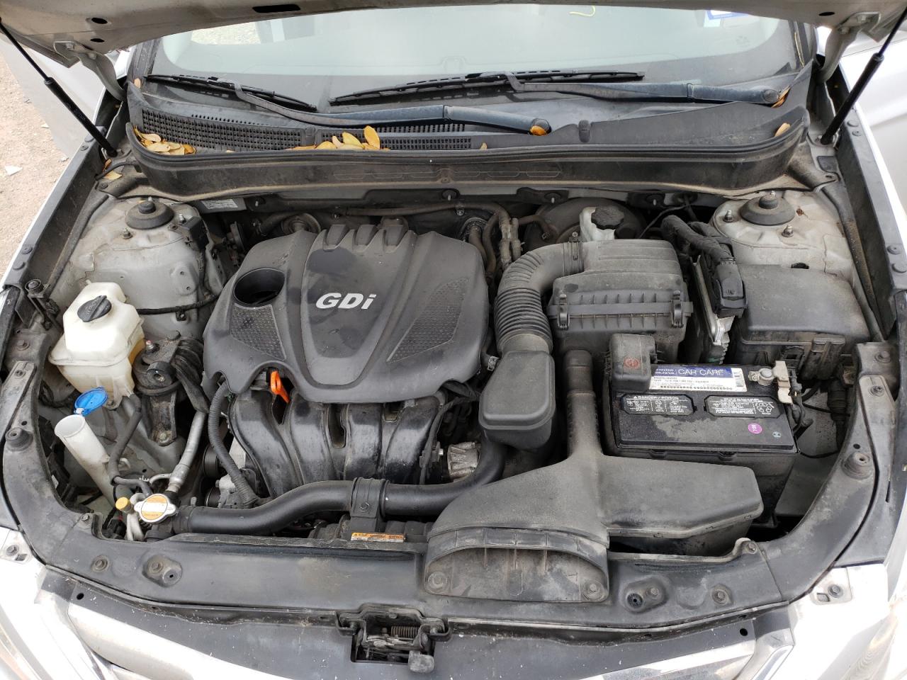 Photo 7 from auction – 2011 HYUNDAI SONATA SE with VIN 5NPEC4AC4BH281299