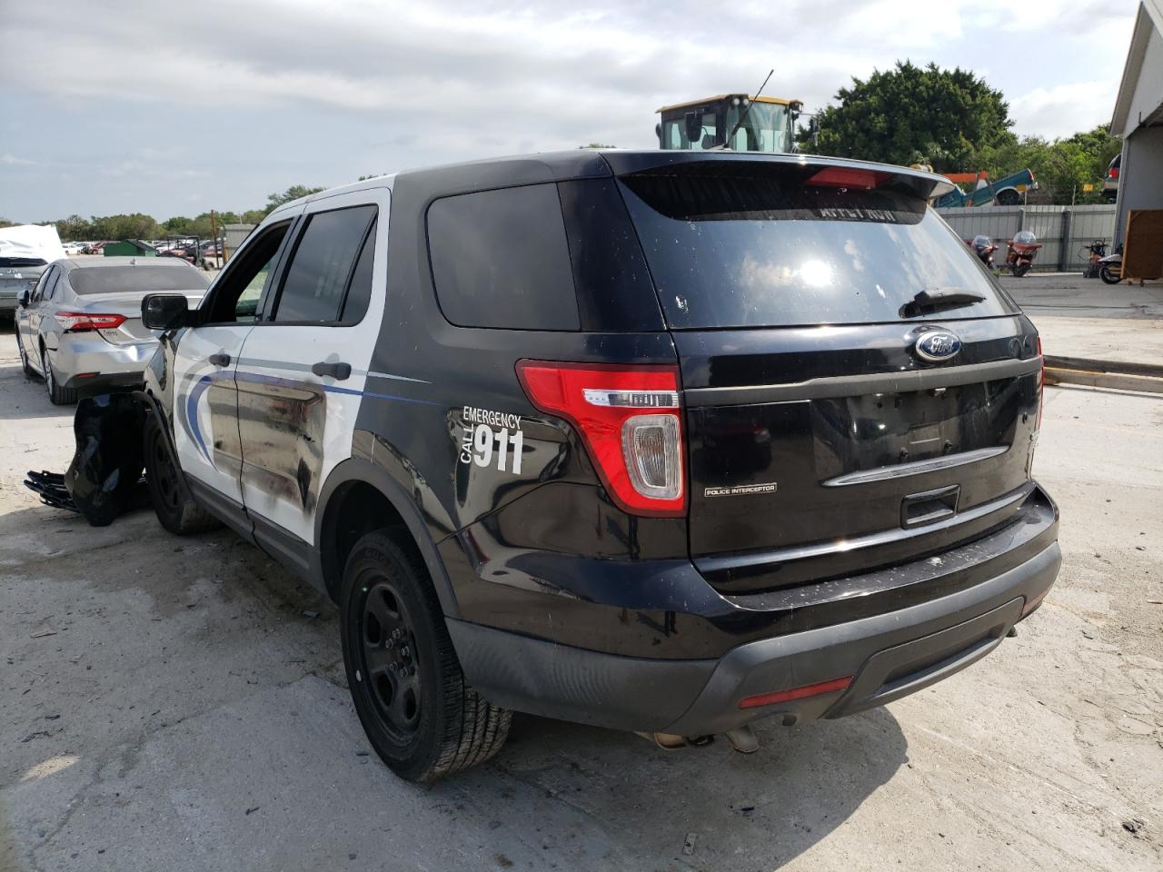 Photo 3 from auction – 2015 FORD EXPLORER P with VIN 1FM5K8AR0FGC16342