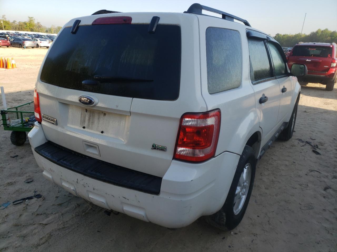 Foto 4 de la subasta – 2011 FORD ESCAPE XLT con VIN 1FMCU0DG4BKB99016