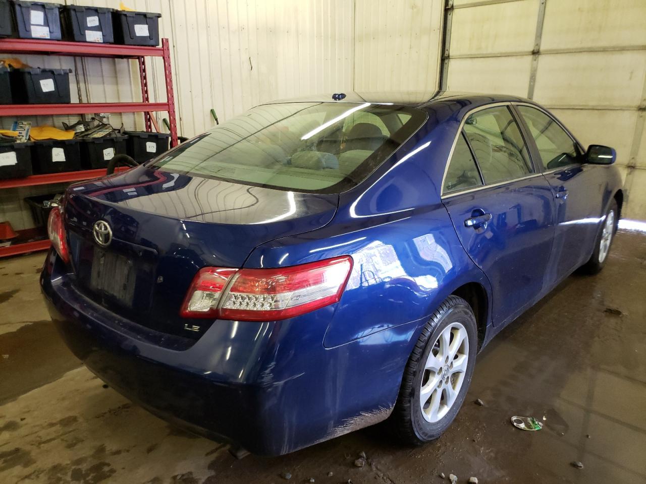 Photo 4 from auction – 2011 TOYOTA CAMRY with VIN 4T1BF3EK5BU763626