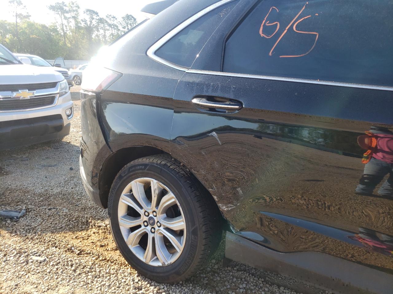 Photo 9 from auction – 2019 FORD EDGE TITAN with VIN 2FMPK4K91KBB54192