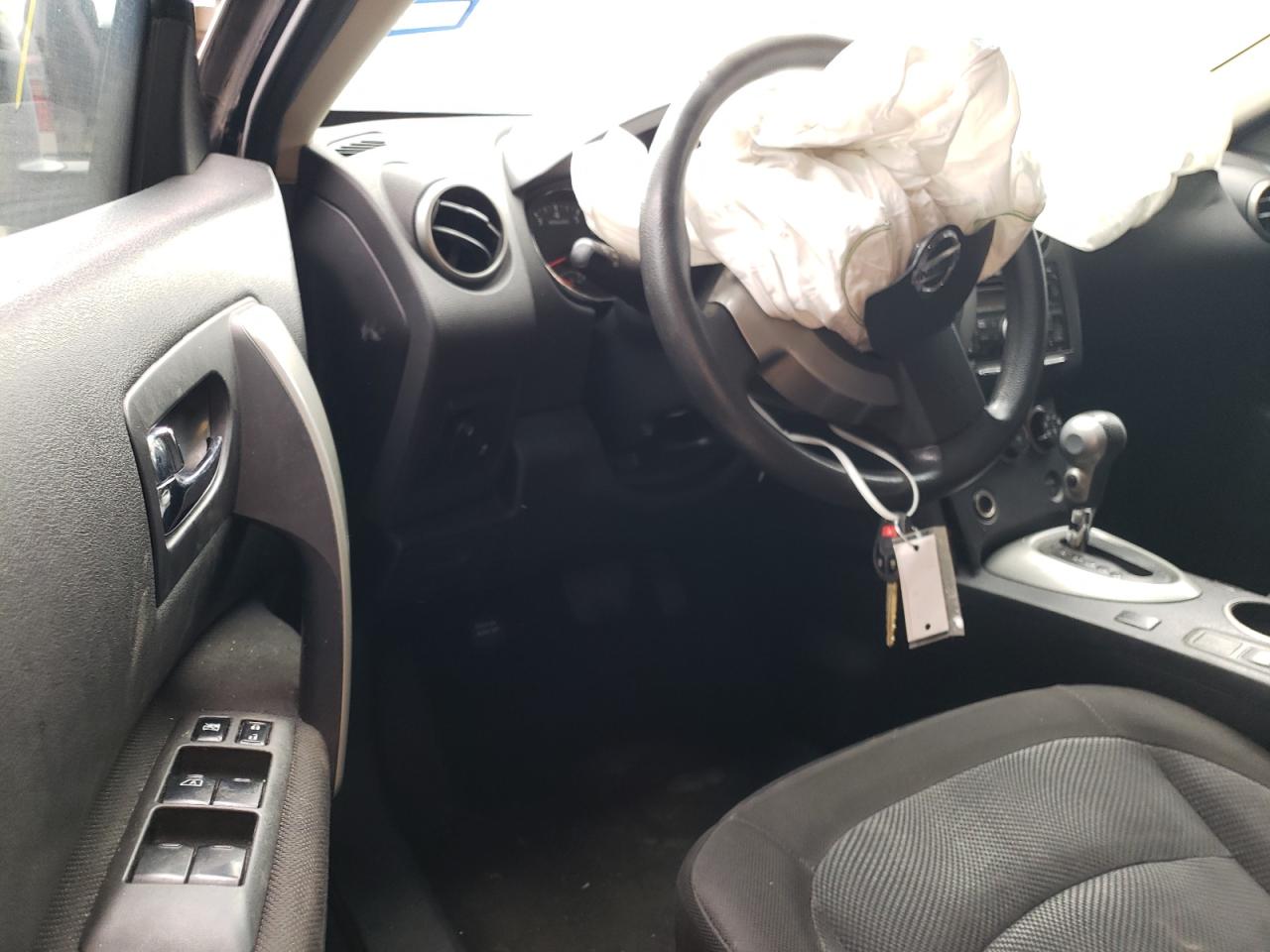 Photo 9 from auction – 2012 NISSAN ROGUE S with VIN JN8AS5MT5CW251683