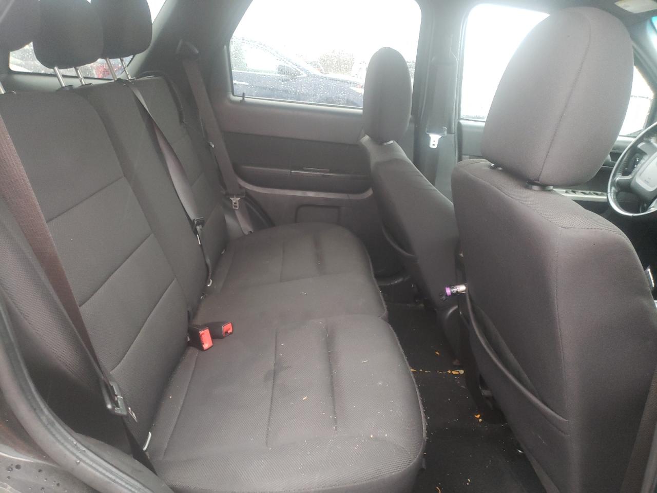 Photo 6 from auction – 2010 FORD ESCAPE XLT with VIN 1FMCU9D77AKC06012
