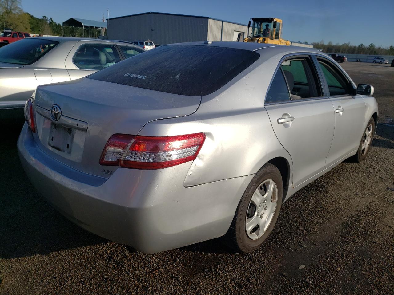 Photo 4 from auction – 2010 TOYOTA CAMRY BASE with VIN 4T1BF3EK3AU049525