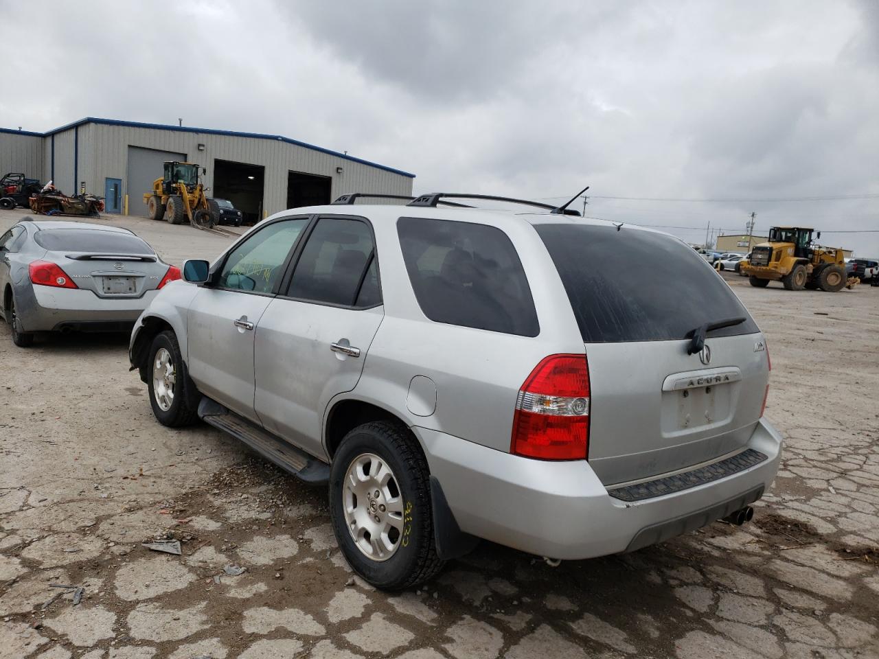 Photo 3 from auction – 2002 ACURA MDX with VIN 2HNYD18422H529110
