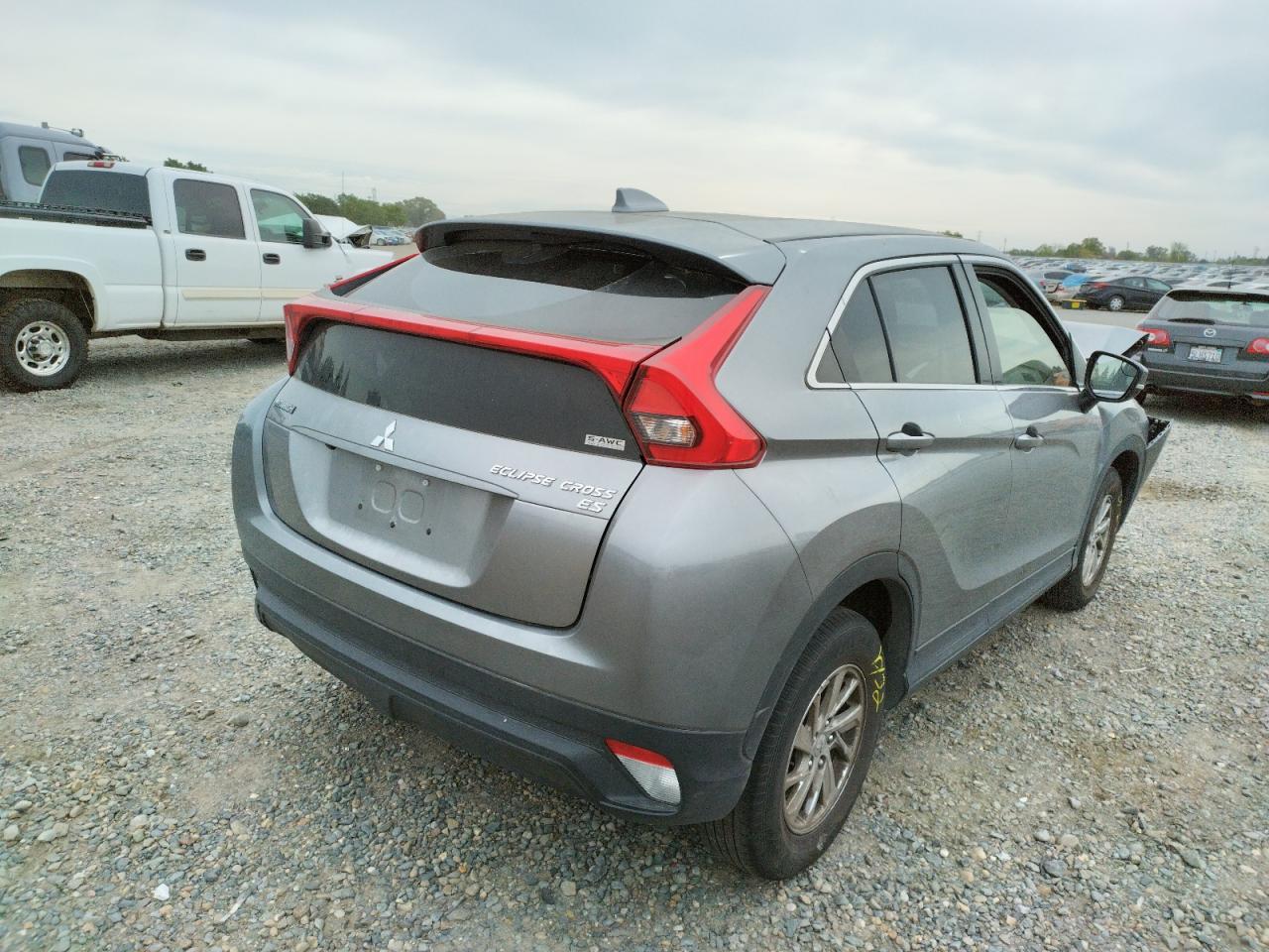 Photo 4 from auction – 2019 MITSUBISHI ECLIPSE CR with VIN JA4AT3AA3KZ050470