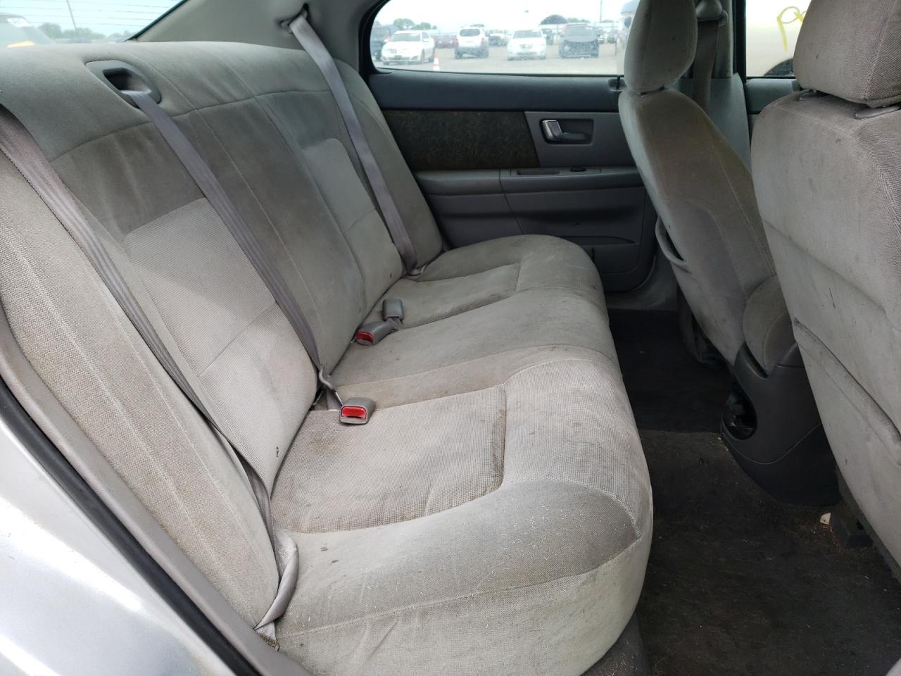 Photo 6 from auction – 2002 MERCURY SABLE GS with VIN 1MEFM50U62G602280