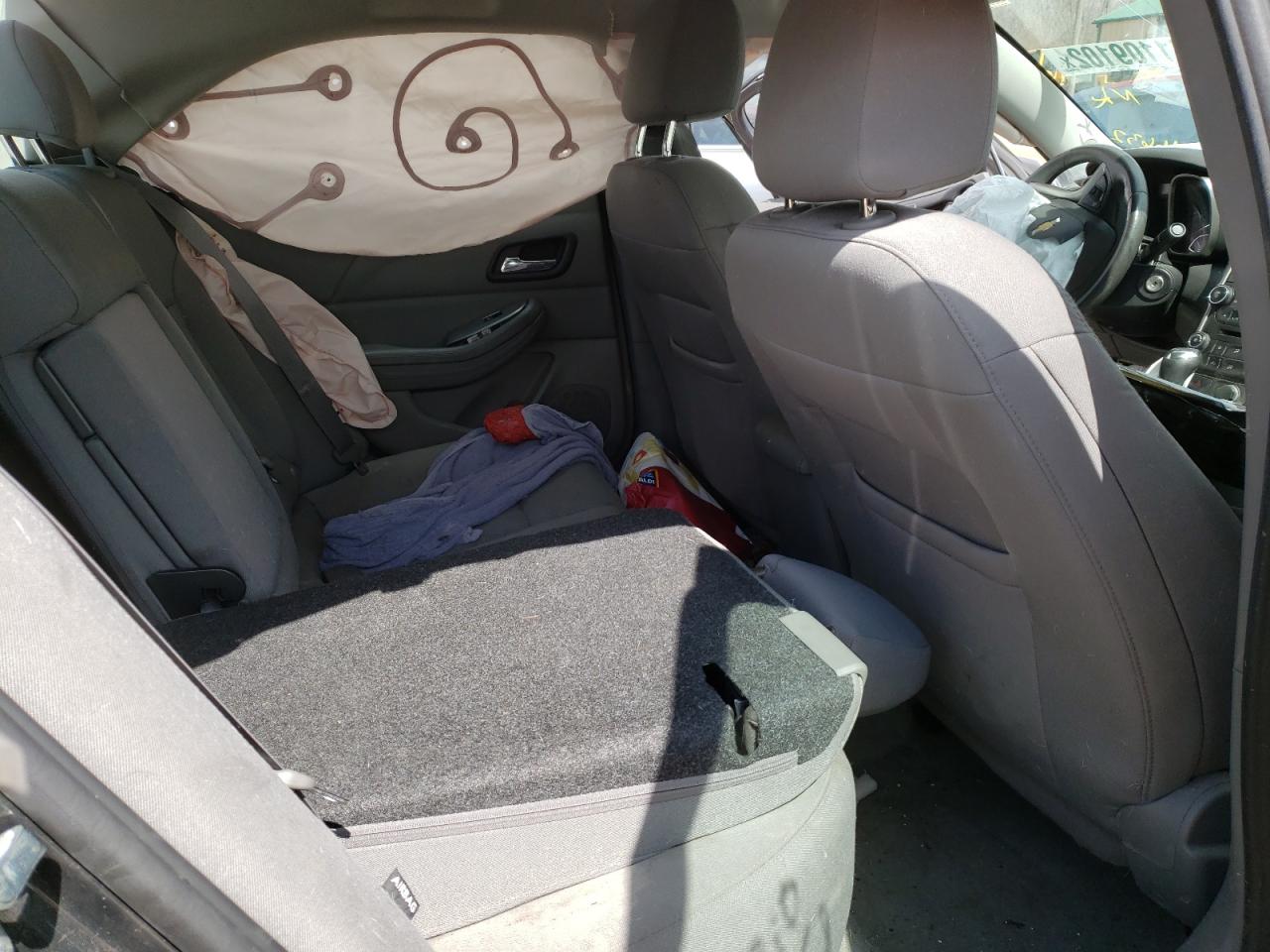 Photo 6 from auction – 2015 CHEVROLET MALIBU LS with VIN 1G11B5SLXFF116632