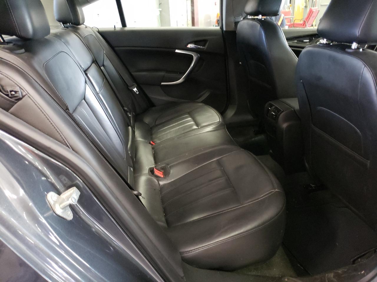 Photo 6 from auction – 2011 BUICK REGAL CXL with VIN 2G4GN5EC6B9175356