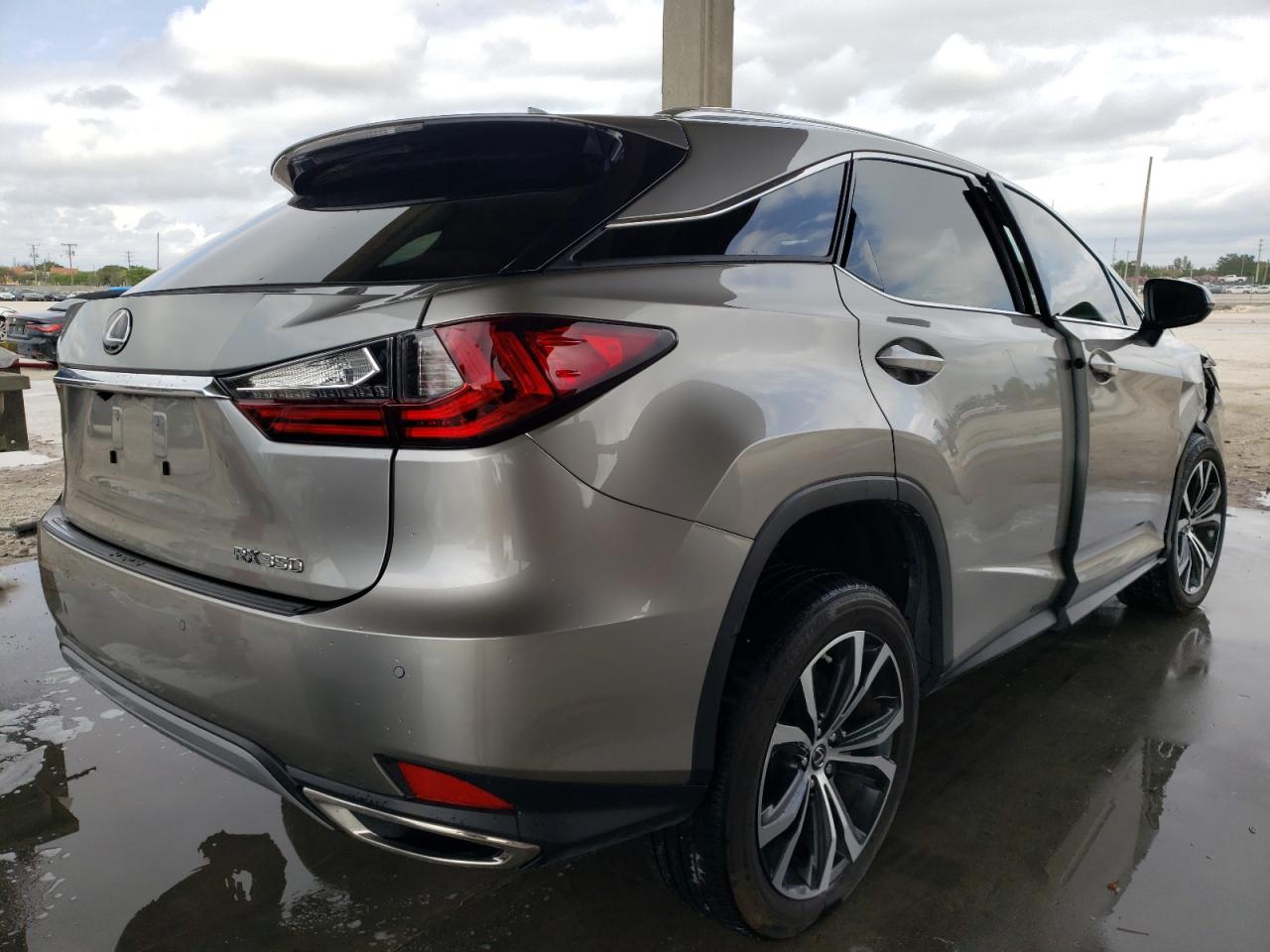 Photo 4 from auction – 2021 LEXUS RX 350 with VIN 2T2HZMAAXMC183812