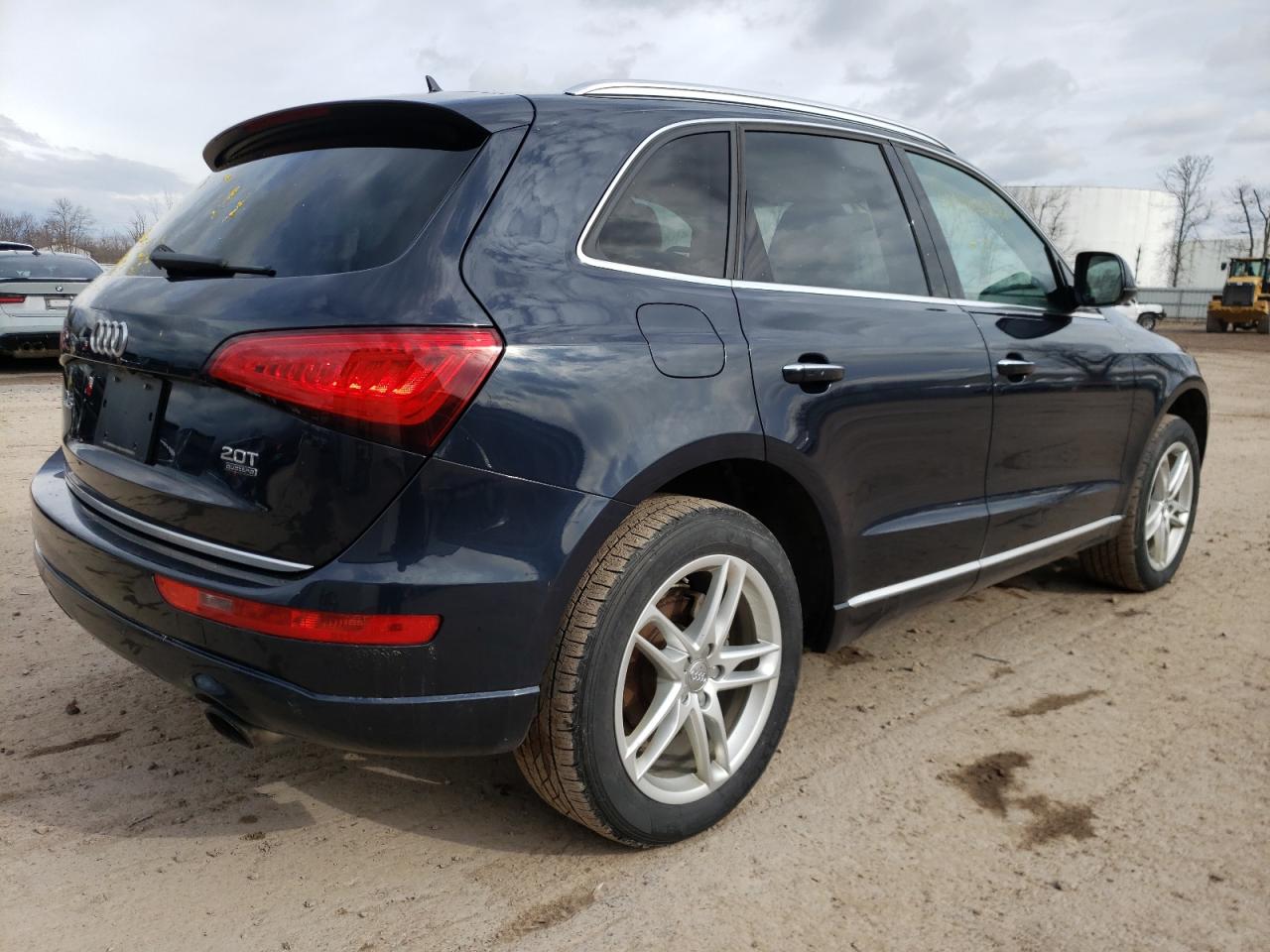 Photo 4 from auction – 2017 AUDI Q5 PREMIUM with VIN WA1C2AFP4HA078993