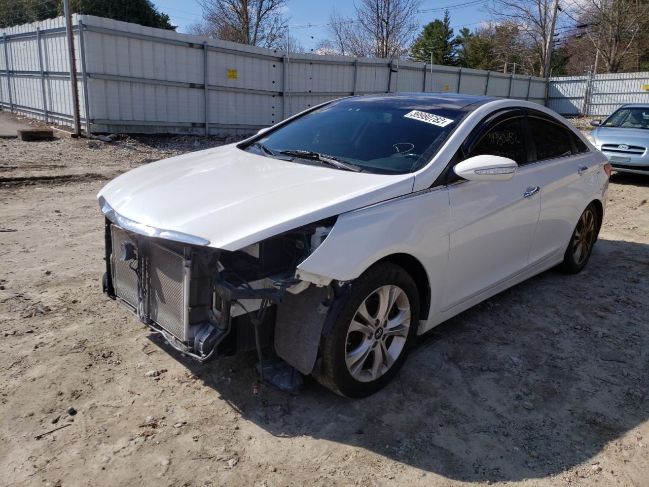 Photo 2 from auction – 2012 HYUNDAI SONATA SE with VIN 5NPEC4AC1CH390191