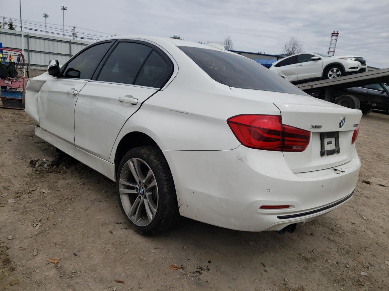Photo 3 from auction – 2017 BMW 330 XI with VIN WBA8D9G30HNU65501