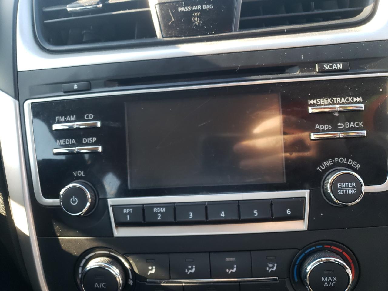 Photo 9 from auction – 2016 NISSAN ALTIMA 2.5 with VIN 1N4AL3AP2GN392586