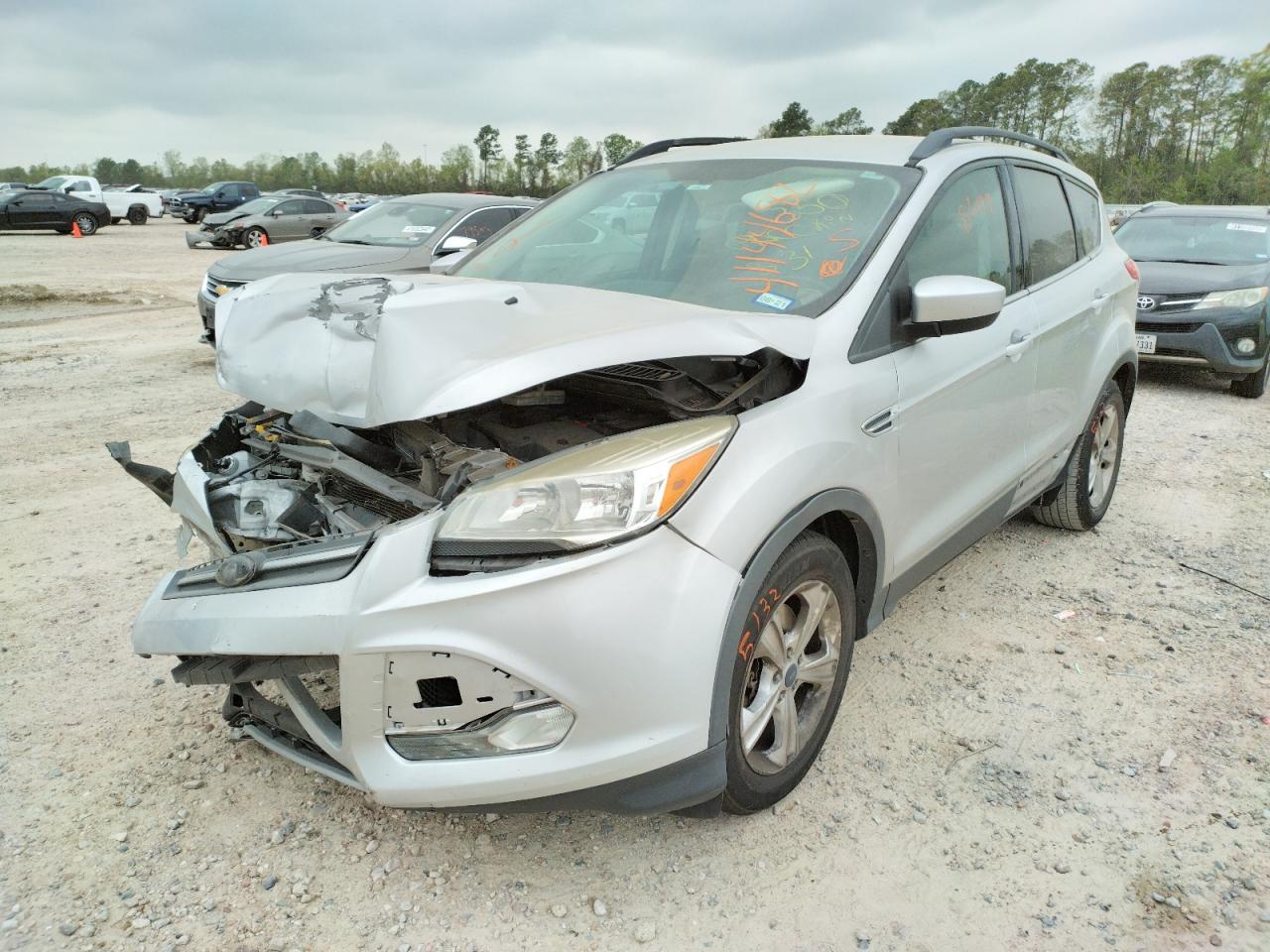 Photo 2 from auction – 2014 FORD ESCAPE SE with VIN 1FMCU0G92EUE51772