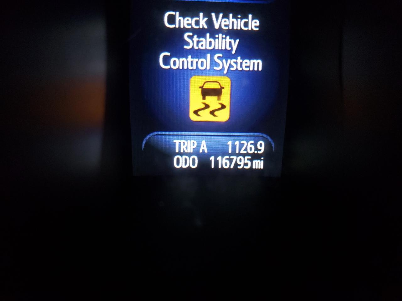 Photo 8 from auction – 2015 TOYOTA AVALON XLE with VIN 4T1BK1EBXFU148267