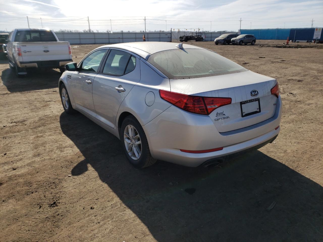 Photo 3 from auction – 2012 KIA OPTIMA LX with VIN 5XXGM4A77CG007231