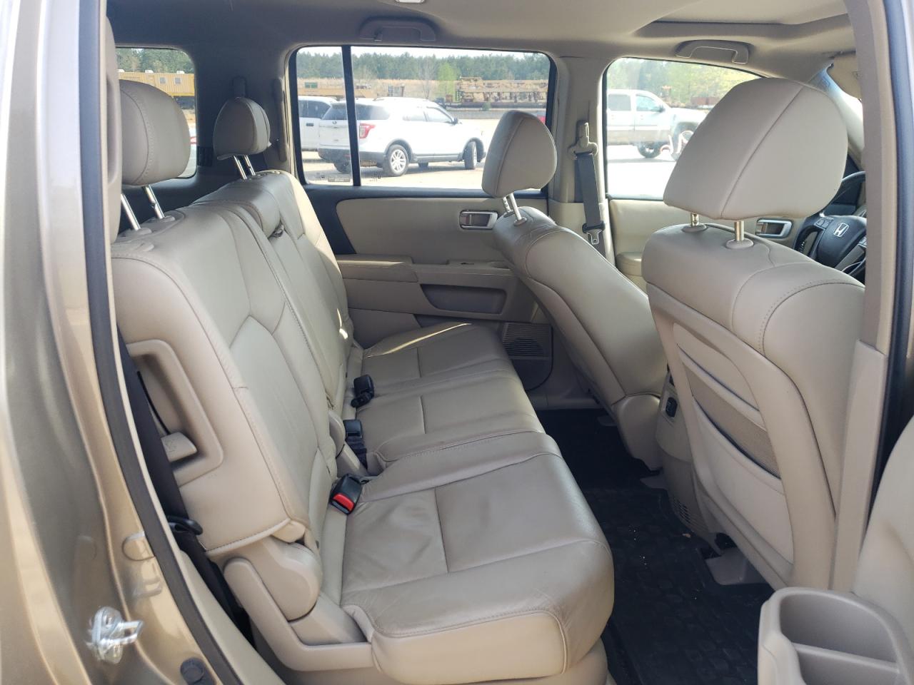 Photo 6 from auction – 2009 HONDA PILOT EXL with VIN 5FNYF38599B021883