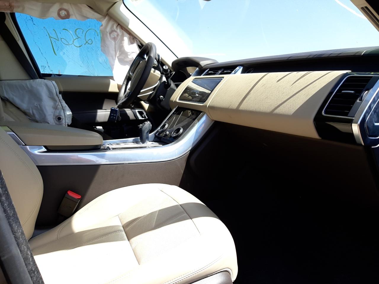 Photo 5 from auction – 2021 LAND ROVER RANGE ROVE with VIN SALWR2SU4MA774465