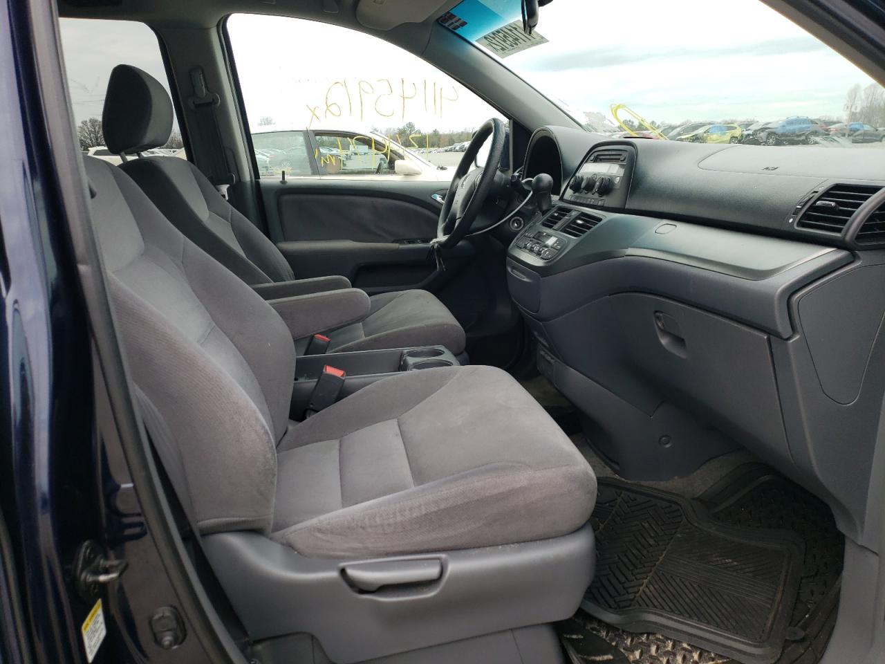 Photo 5 from auction – 2006 HONDA ODYSSEY EX with VIN 5FNRL38426B129178