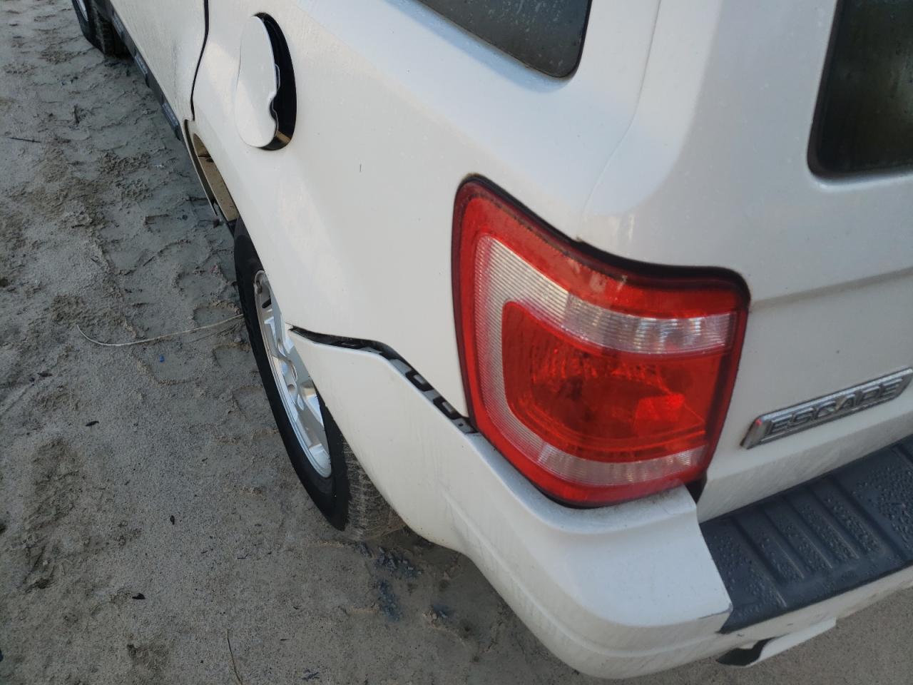 Foto 9 de la subasta – 2011 FORD ESCAPE XLT con VIN 1FMCU0DG4BKB99016