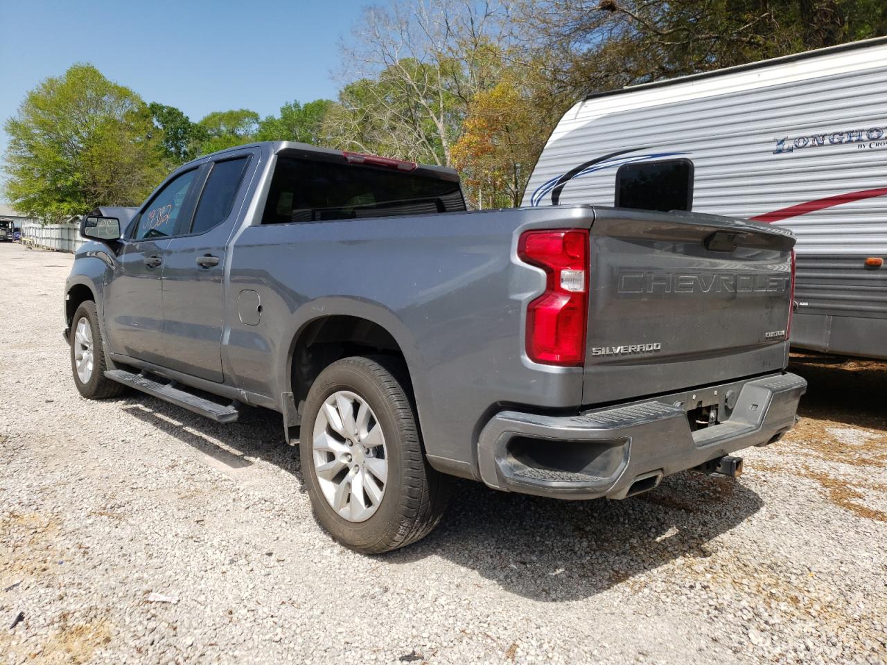 Photo 3 from auction – 2019 CHEVROLET SILVERADO with VIN 1GCRWBEF7KZ207708
