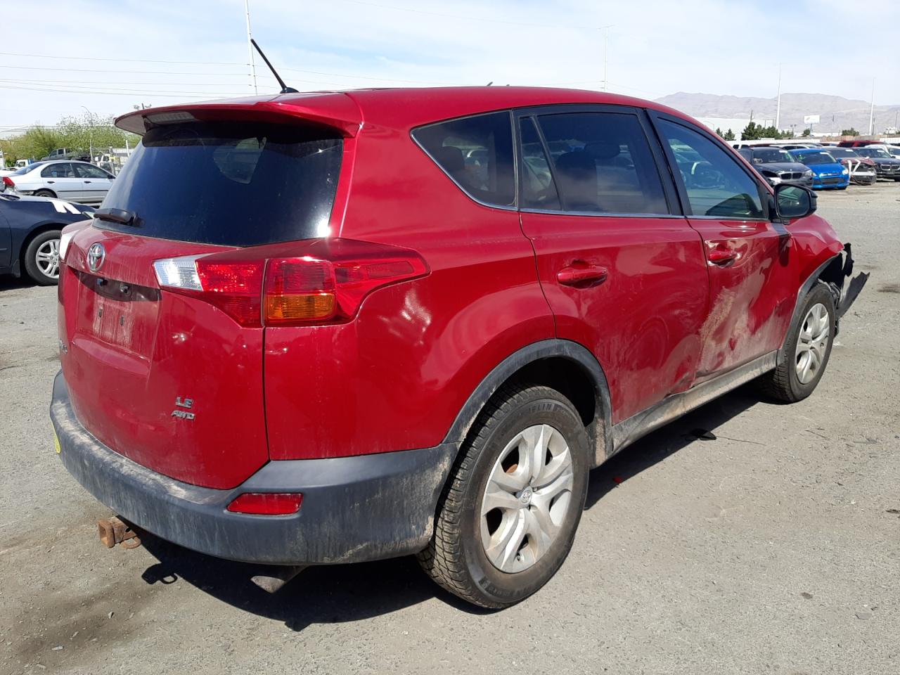Photo 4 from auction – 2013 TOYOTA RAV4 LE with VIN 2T3BFREV0DW047823