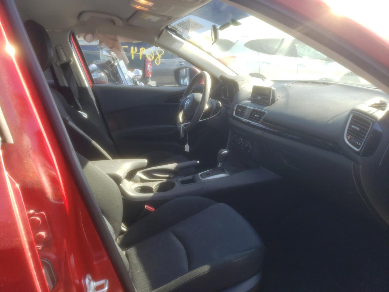 Photo 5 from auction – 2014 MAZDA 3 SPORT with VIN JM1BM1U72E1170095