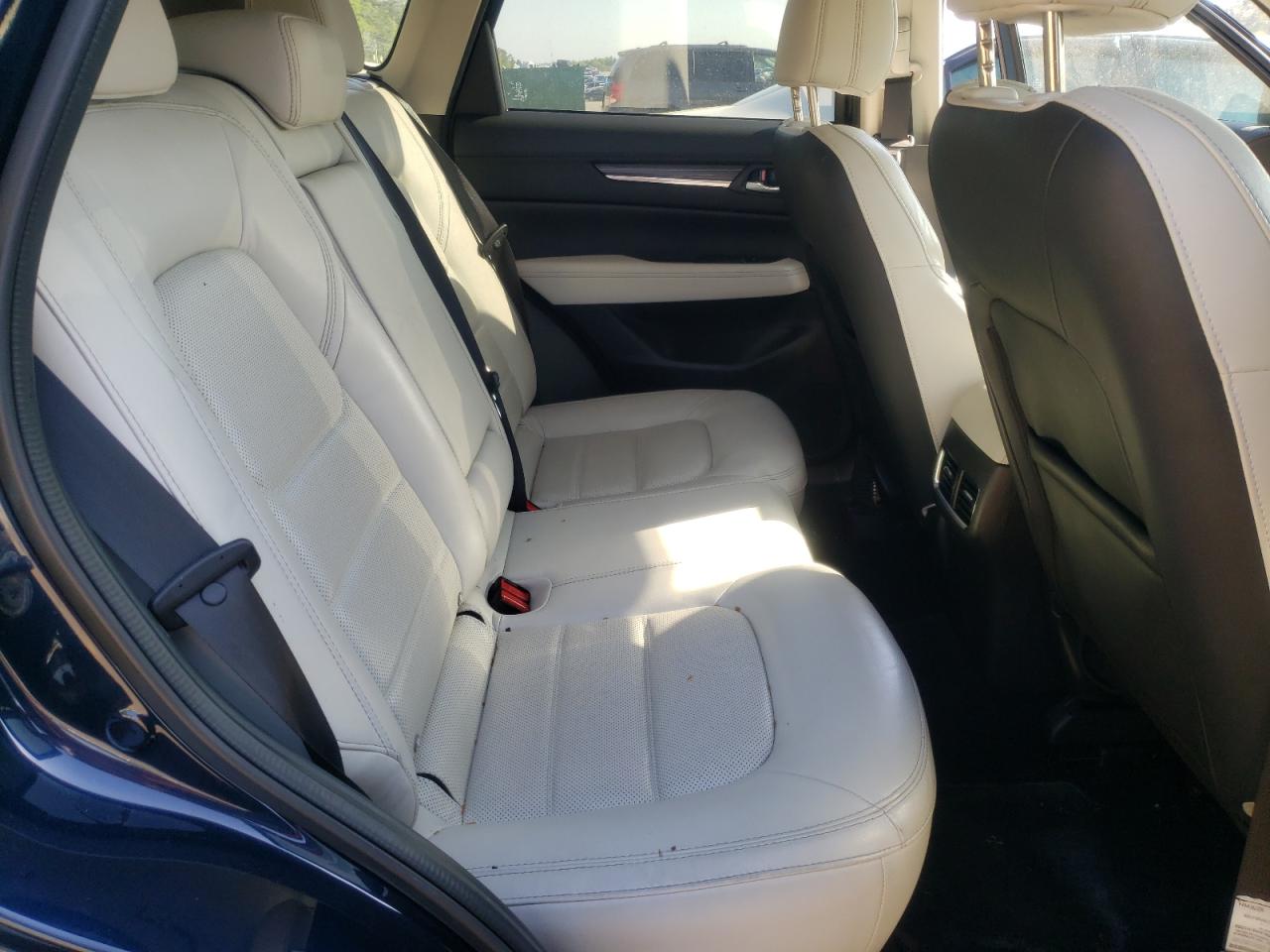 Photo 6 from auction – 2018 MAZDA CX-5 GRAND with VIN JM3KFADM7J1401963