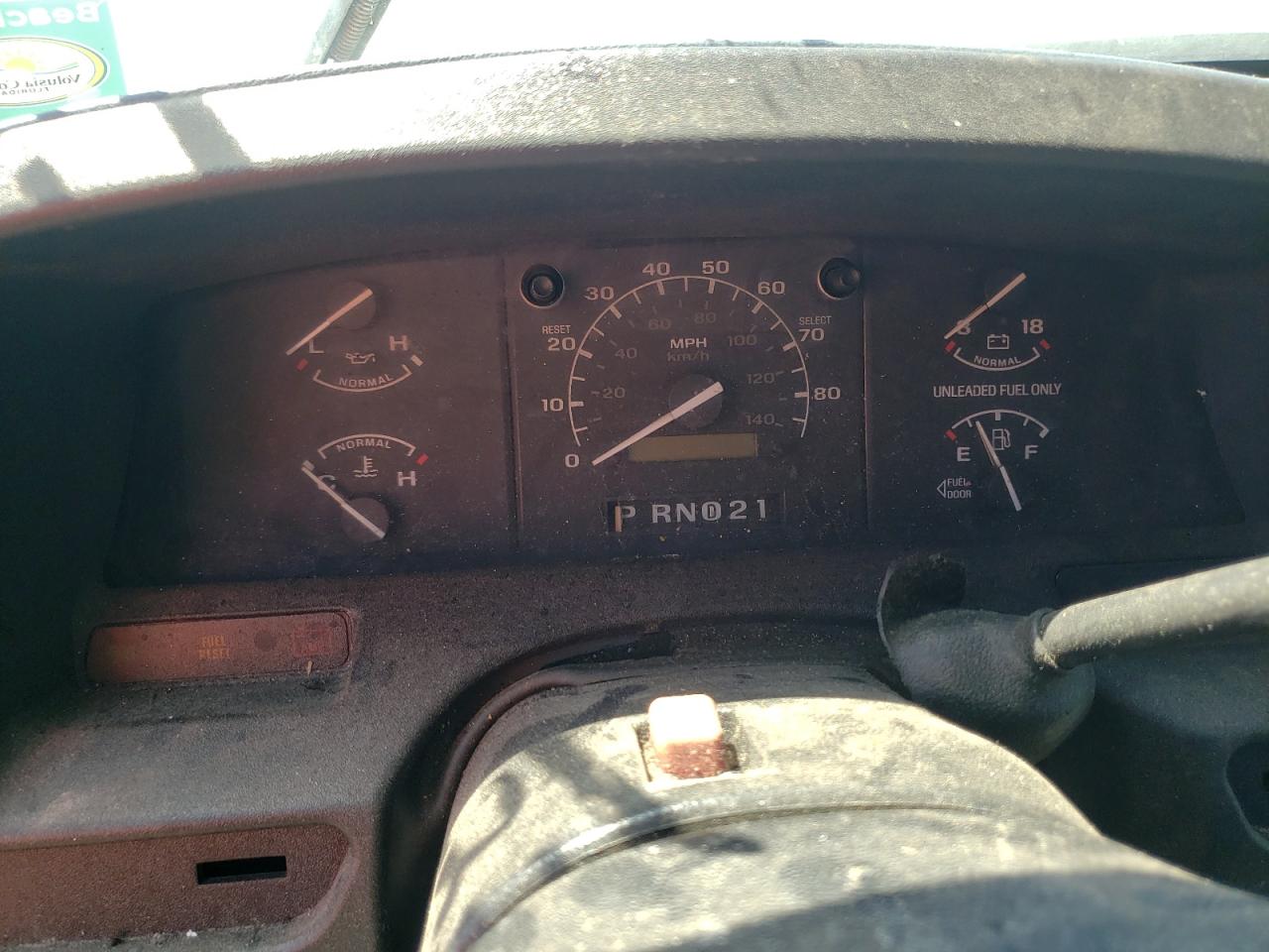 Photo 8 from auction – 1996 FORD F150 with VIN 2FTEF15N0TCA74482