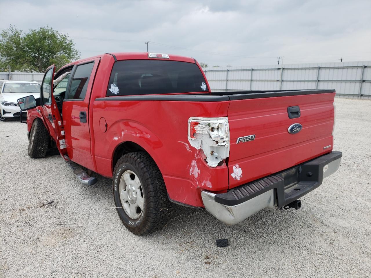 Photo 3 from auction – 2013 FORD F150 SUPER with VIN 1FTFW1CFXDKD83308