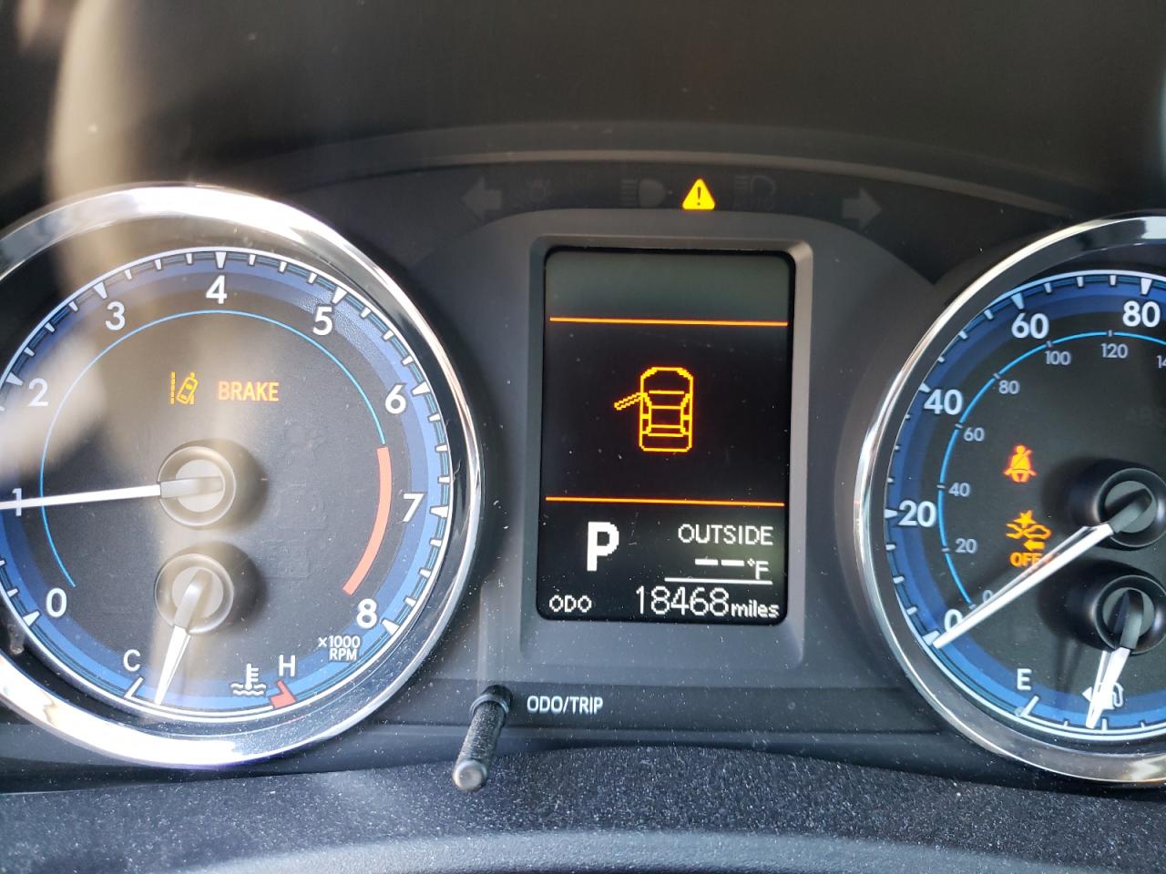 Photo 8 from auction – 2019 TOYOTA COROLLA L with VIN 2T1BURHE4KC174731