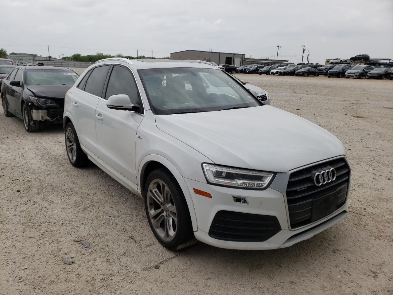 AUDI Q3 PRESTIG 2016 с VIN WA1GFCFS1GR014237 - Фото с аукциона
