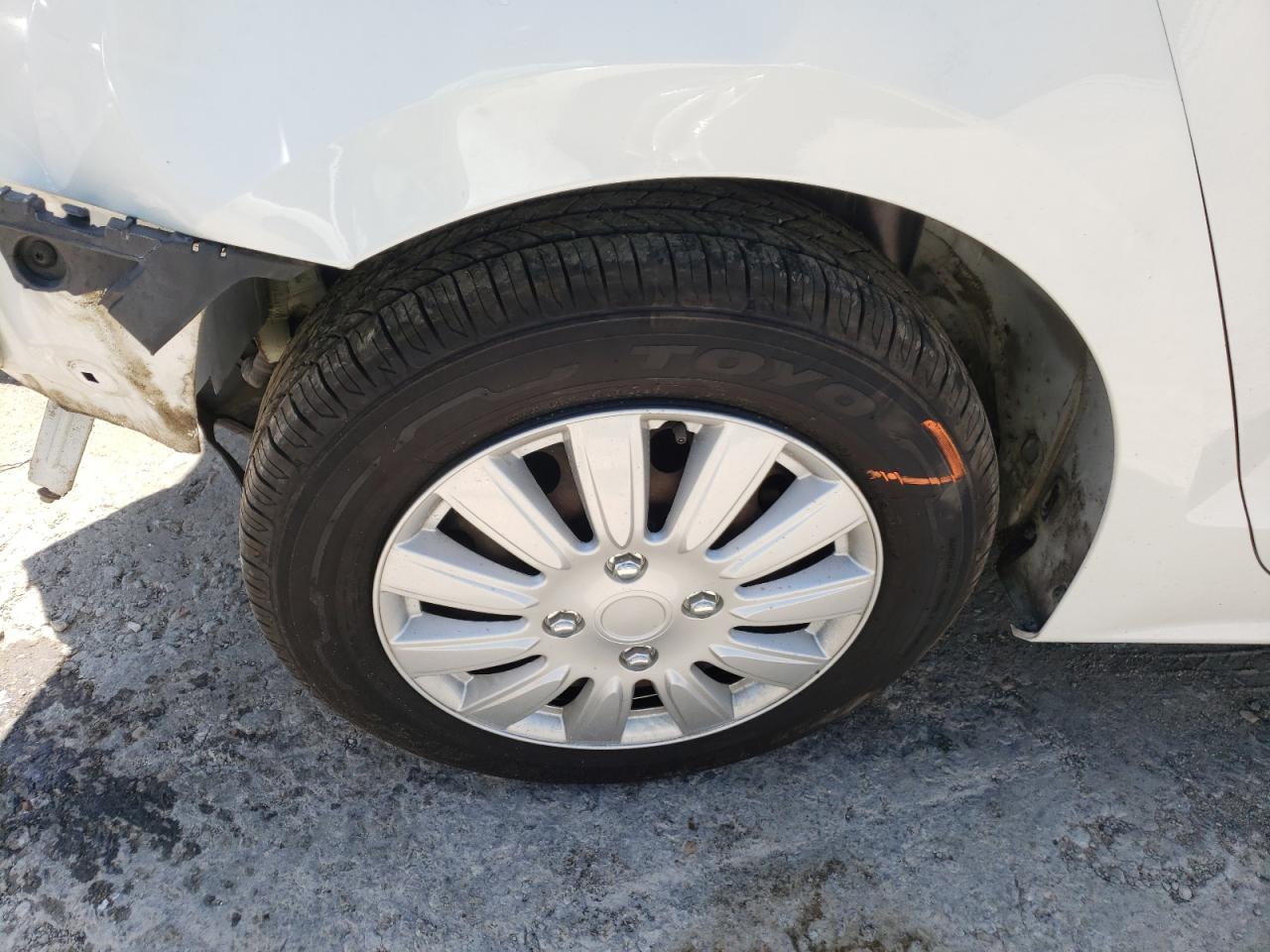 Photo 6 from auction – 2014 VOLKSWAGEN JETTA BASE with VIN 3VW2K7AJ5EM363401