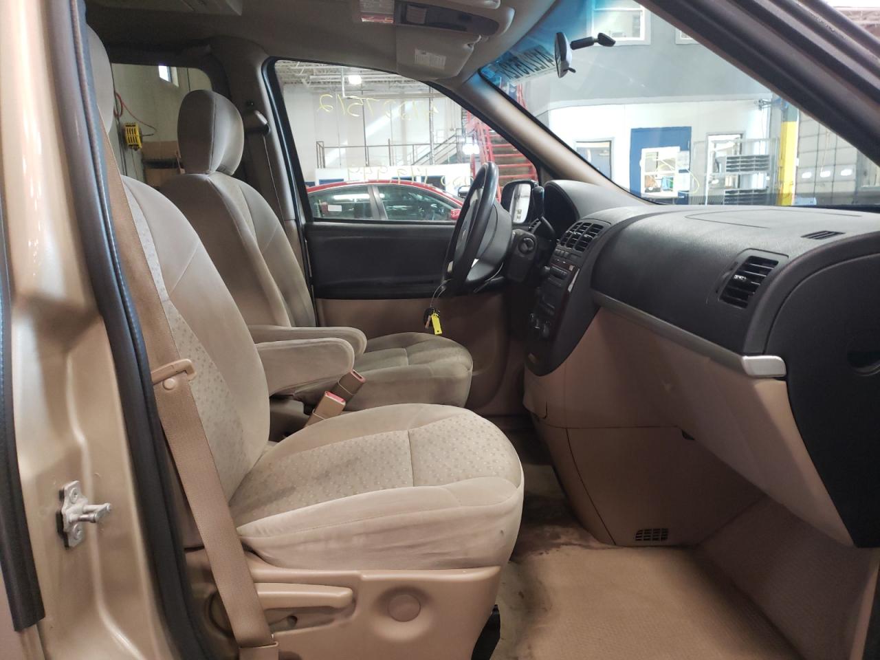 Photo 5 from auction – 2006 CHEVROLET UPLANDER with VIN 1GNDV23L16D131225