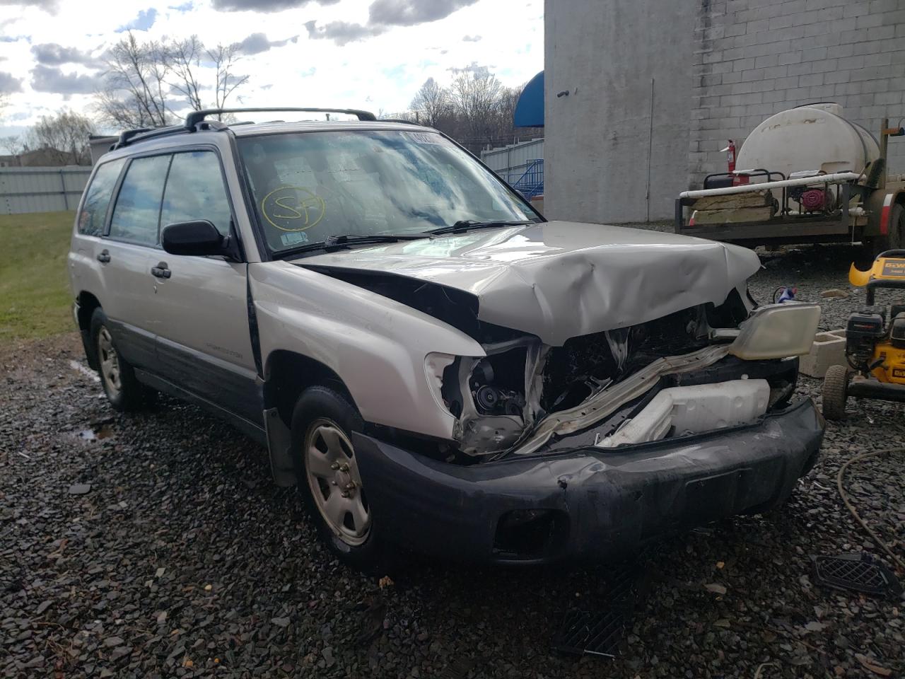 SUBARU FORESTER L 2001 with VIN JF1SF63581G752660 - Photo from auction