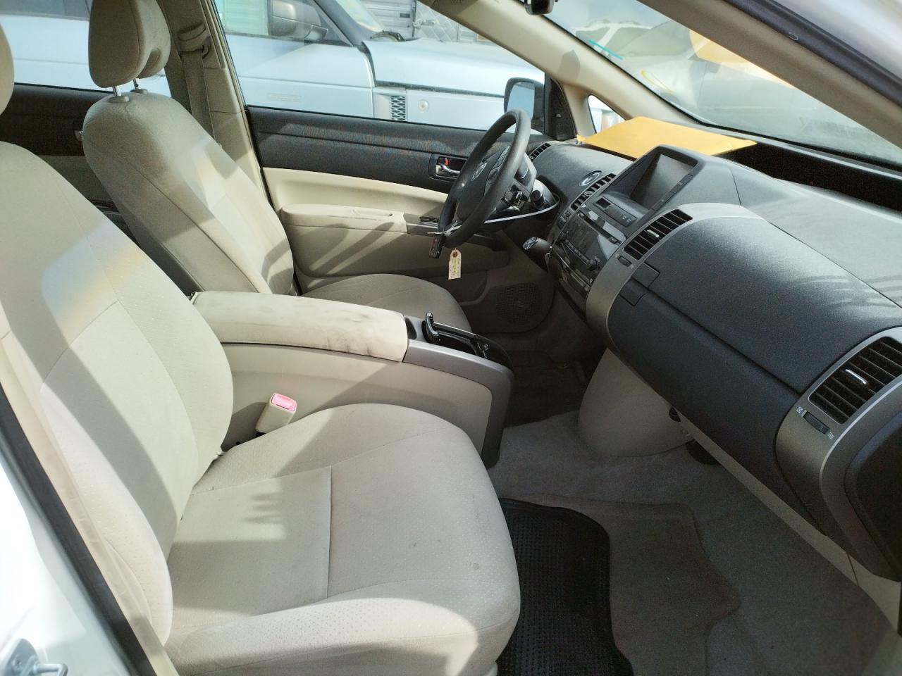 Photo 5 from auction – 2007 TOYOTA PRIUS with VIN JTDKB20U377565751