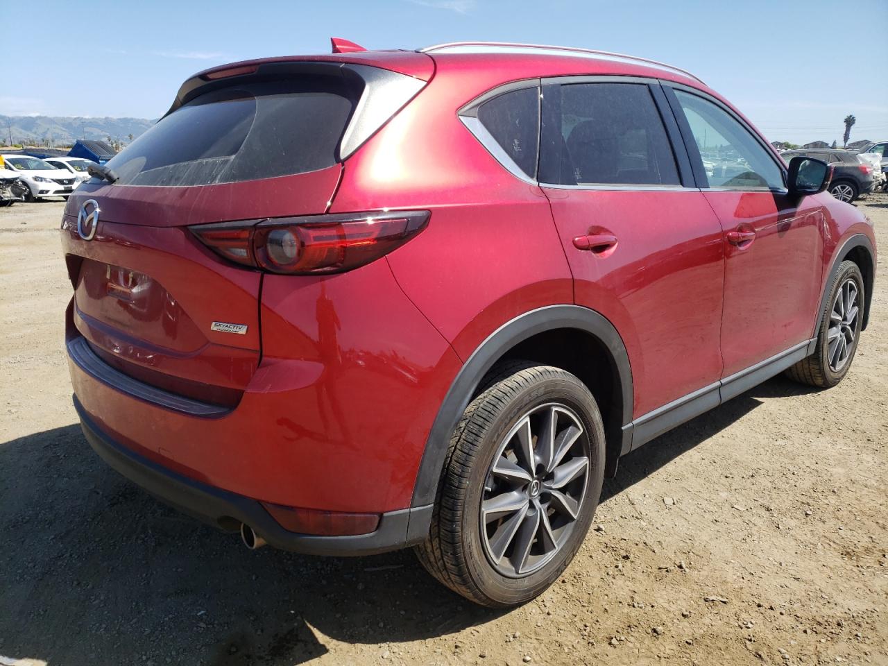 Photo 4 from auction – 2018 MAZDA CX-5 GRAND with VIN JM3KFADM6J1402926
